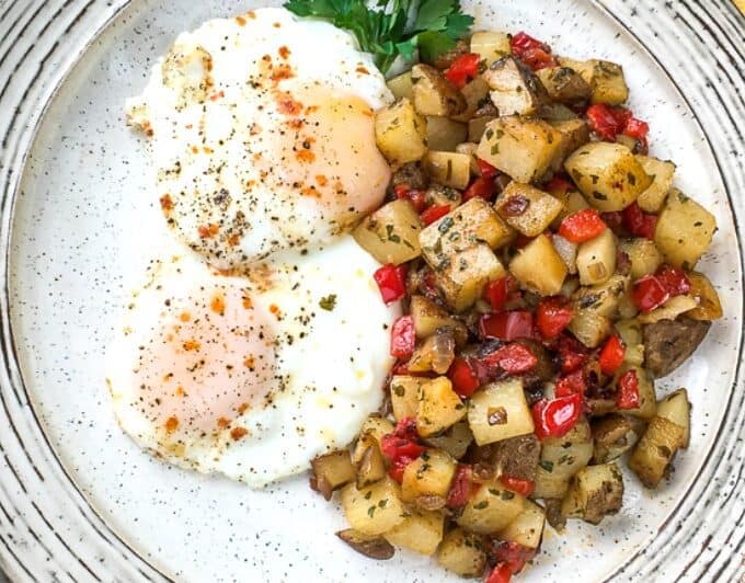easy Skillet Parmesan Breakfast Potatoes