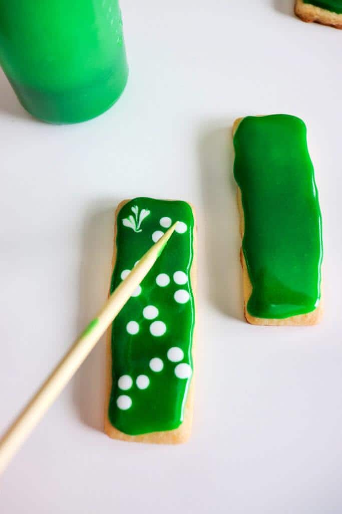 St. Patrick's Sugar Cookie Tutorial