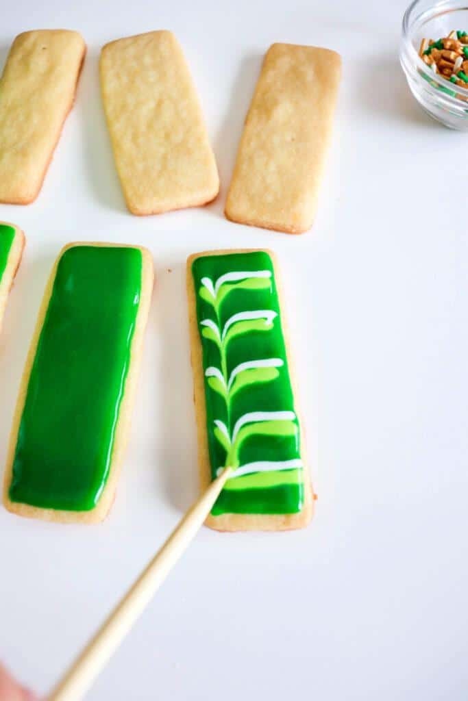 St. Patrick's Sugar Cookie Tutorial