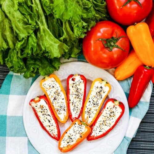 Easy Everything Bagel Stuffed Mini Peppers (4 Ingredients) 11 Everything Bagel Stuffed Mini Peppers