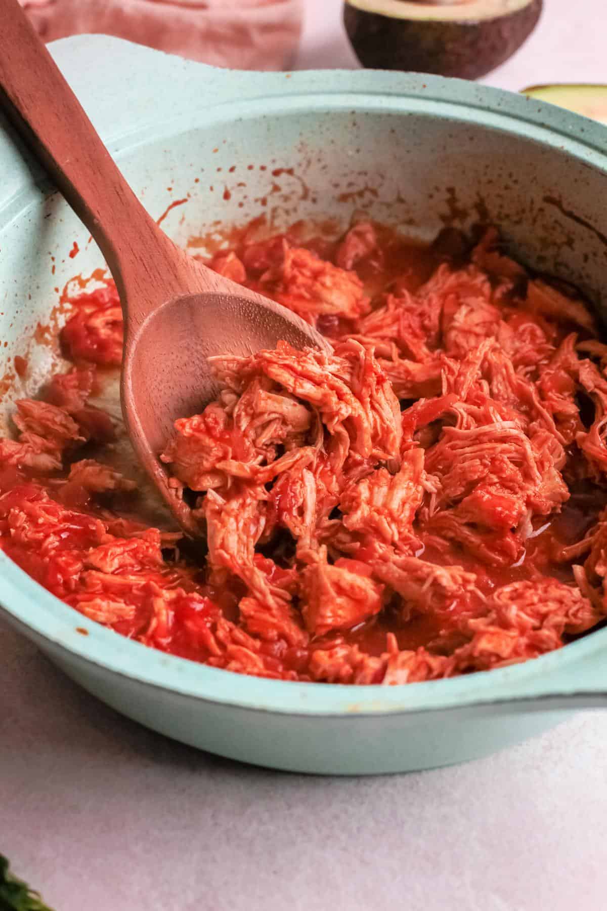 Quick and Easy Chicken Tinga (Authentic Mexican Tinga De Pollo) Sweet