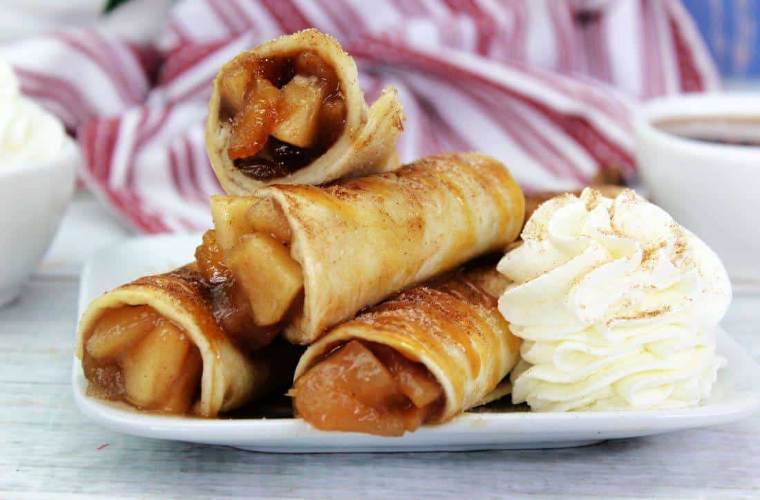 The Best Apple Pie Taquitos You’ll EVER Eat
