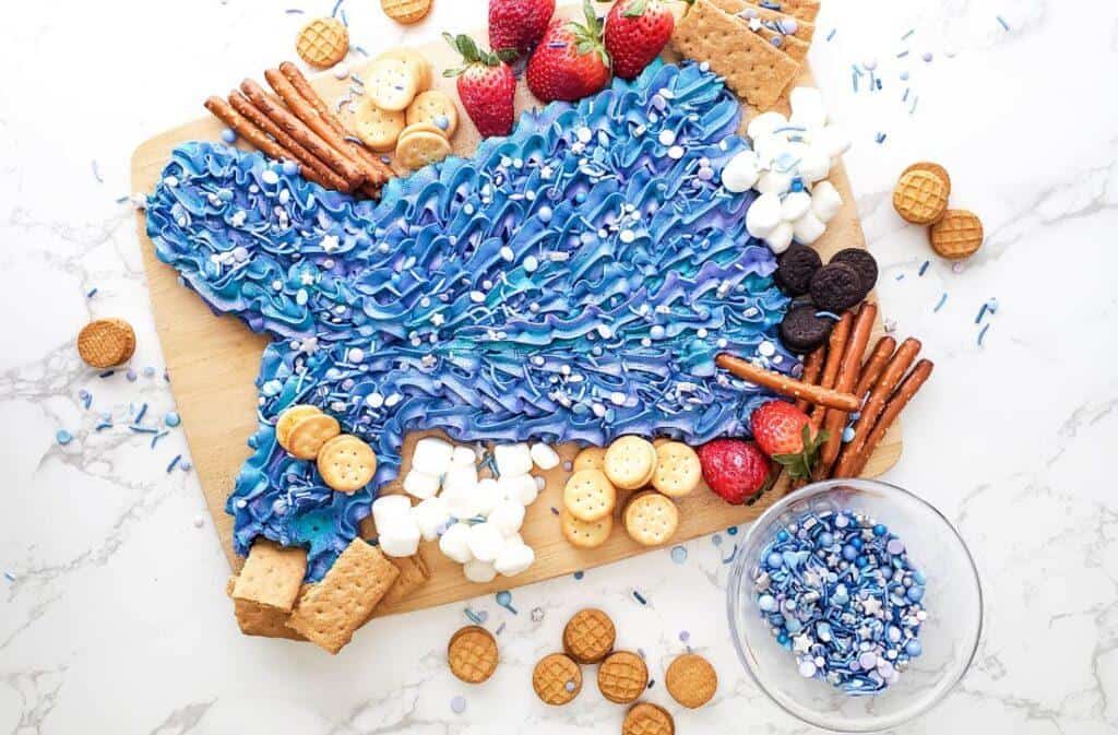 Mermaid Inspired Cream Cheese Butter Board: A Whimsical Adventure!
