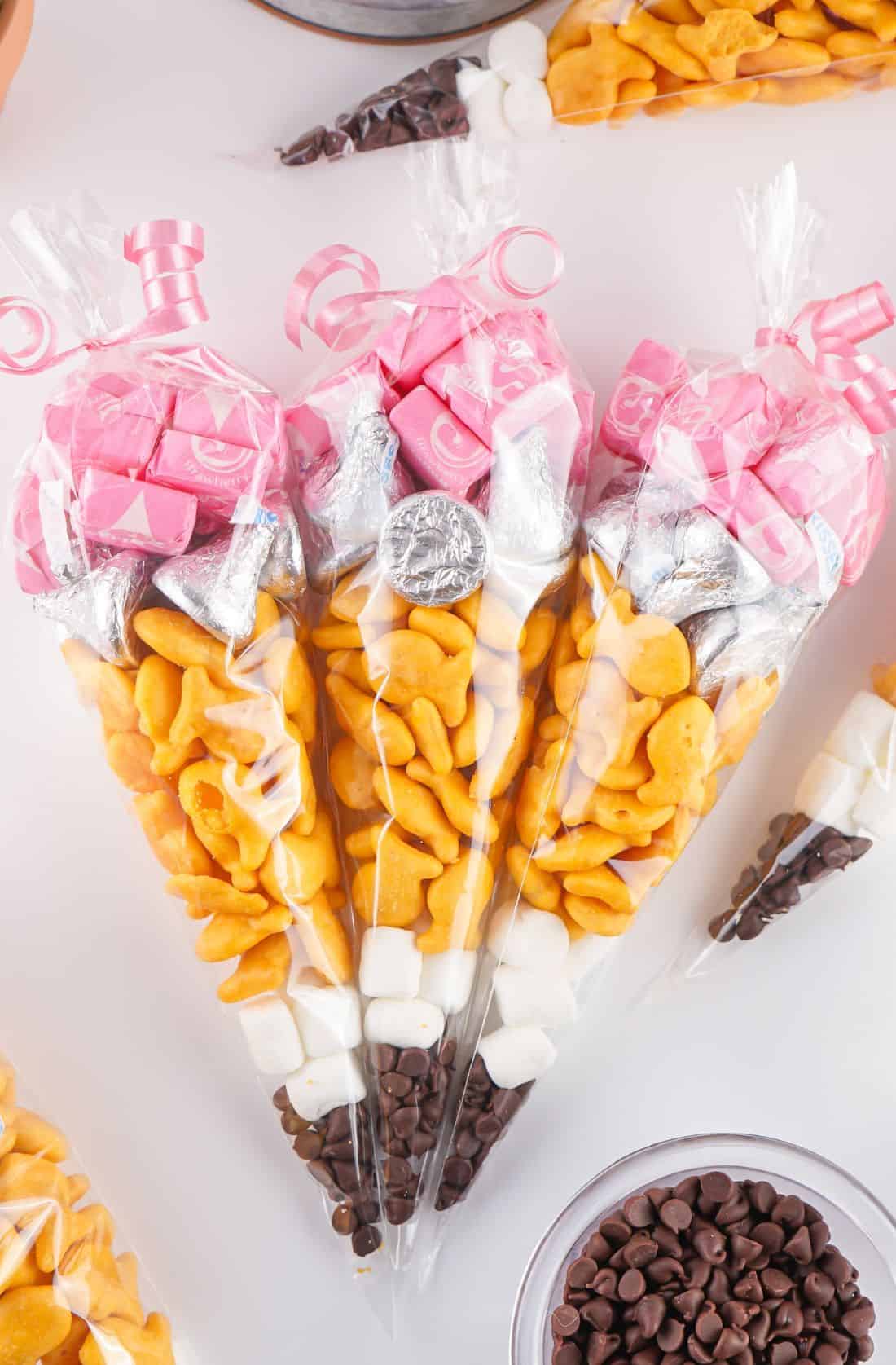 Pencil Treat Bags Feature