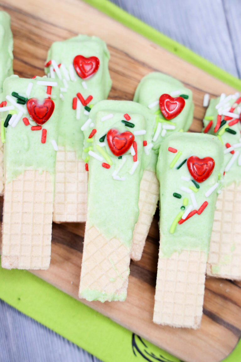 Grinch Dipped Wafers Recipe