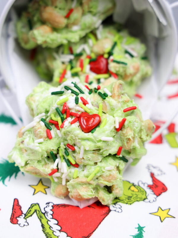 Grinch Poop Peanut Clusters (Crockpot)