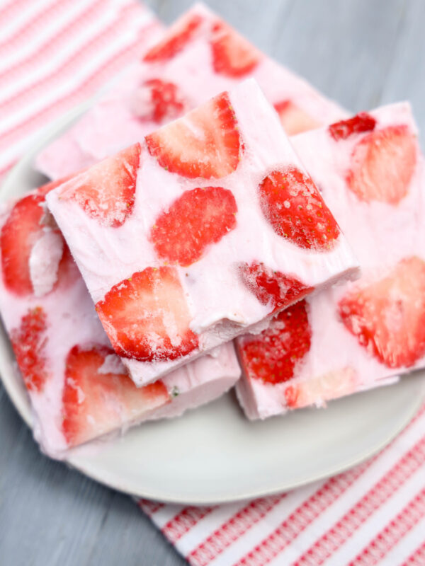 Strawberry Frozen Yogurt Bark Recipe