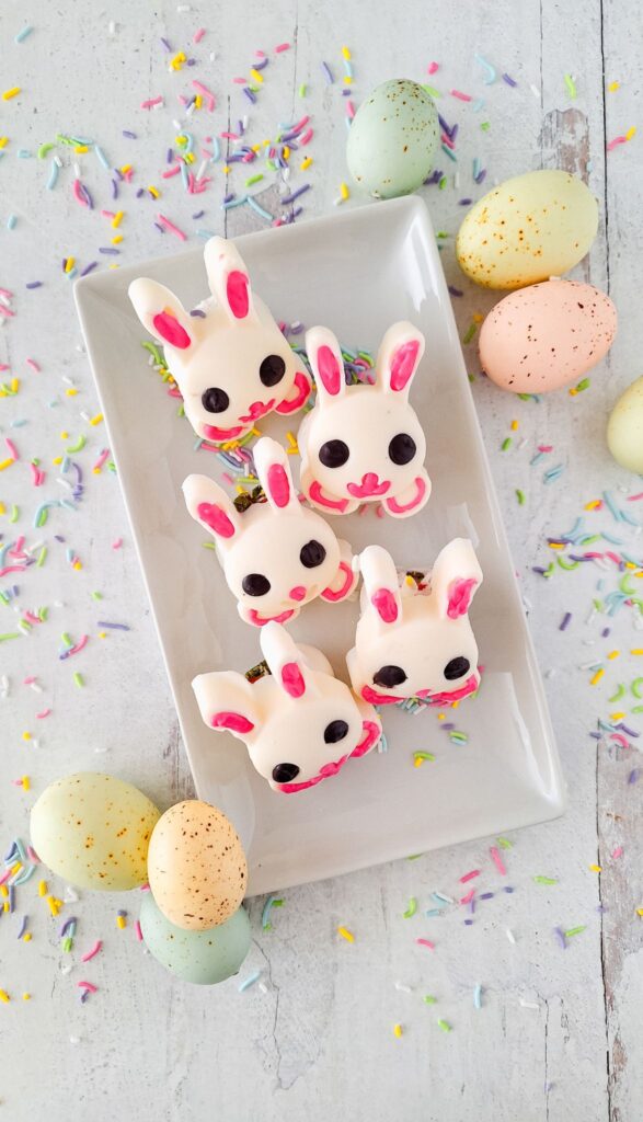 Chocolate Covered Strawberry Bunnies - Easy Easter Dessert 13 Chocolate Covered Strawberry Bunnies