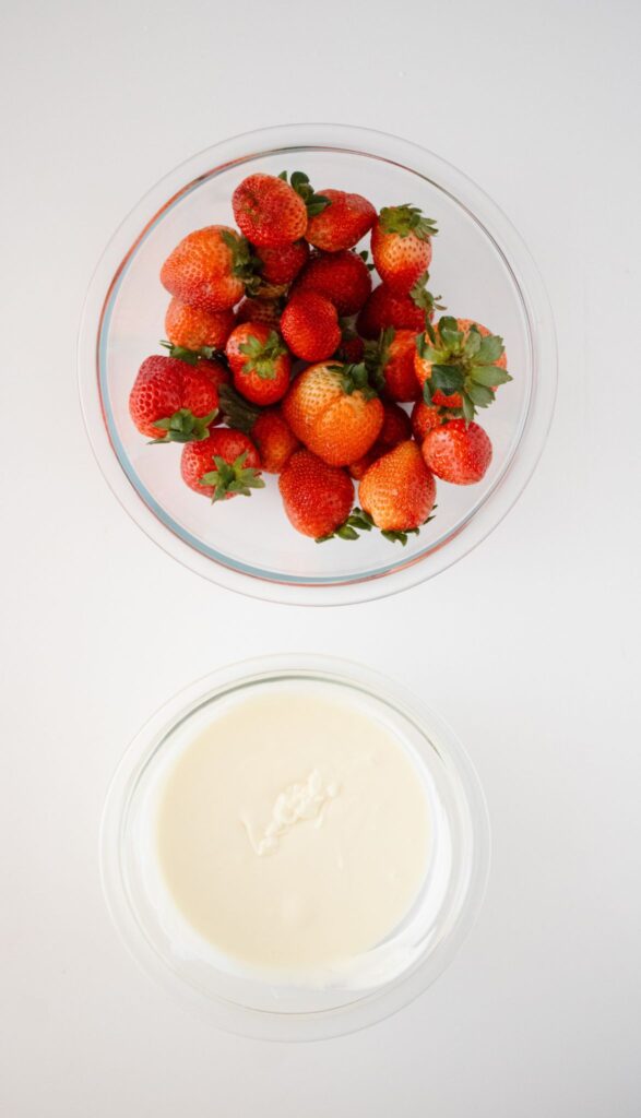 Chocolate Covered Strawberry Bunnies - Easy Easter Dessert 4 Melt chocolate for Chocolate Covered Strawberry Bunnies